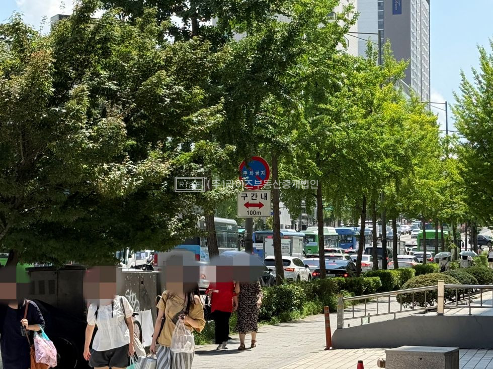 서울 마포구 서교동 RiSE S급 입지. 브랜드가 살아 숨쉬는 감각적 공간. 월세 매물번호 13480 사진 12