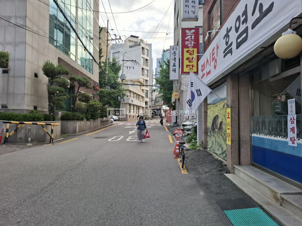 서울 마포구 서교동 RiSE 오피스상권 가시성 좋은 1층 단독상가 월세 매물번호 13489 사진 4