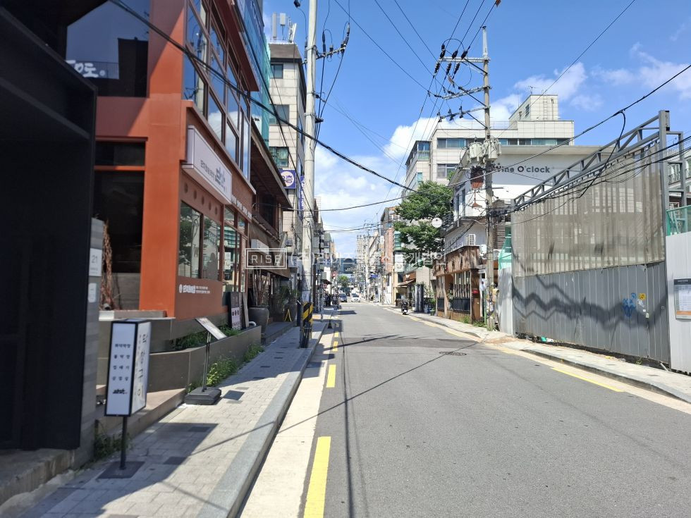 서울 마포구 서교동 RiSE 젠틀몬스터 솔내길 레드로드 라인 통임대 월세 매물번호 13481 사진 3