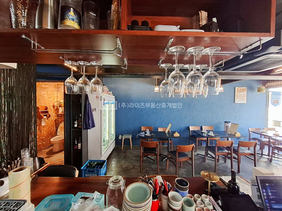 서울 마포구 서교동 RiSE 1.5층 통창 메타코메디 인근 분위기 좋은 상가 월세 매물번호 13509 사진 12