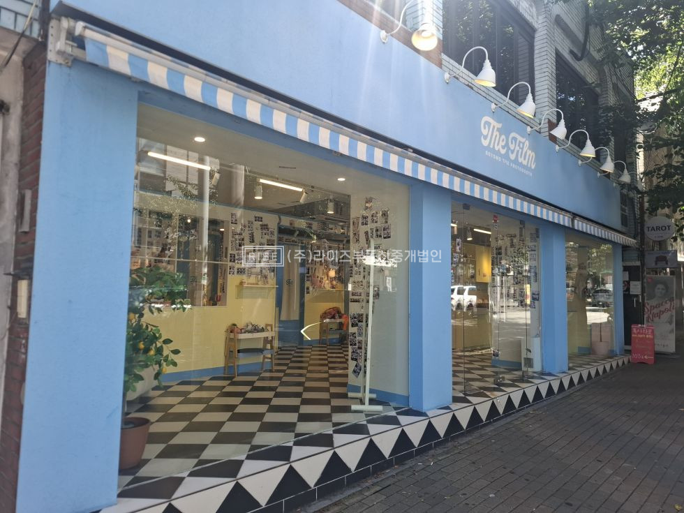 서울 마포구 합정동 RiSE 합정 솔내길 메인상권 통창 가시성 최상 1층상가 월세 매물번호 13502 사진 2