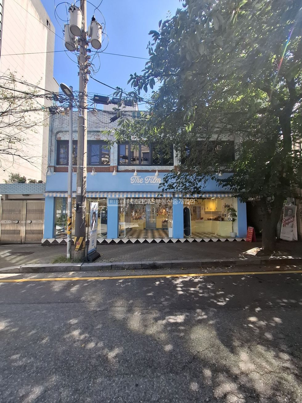 서울 마포구 합정동 RiSE 합정 솔내길 메인상권 통창 가시성 최상 1층상가 월세 매물번호 13502 사진 3
