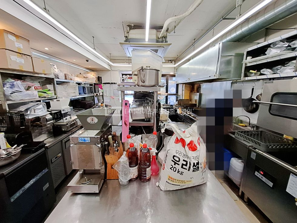 서울 마포구 상수동 RiSE 대로변 코너건물 전용넓은 가시성 좋은 1층상가 월세 매물번호 13558 사진 10