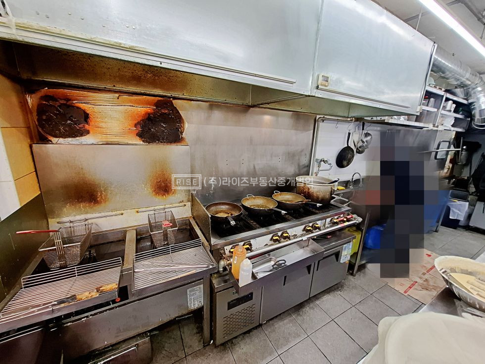 서울 마포구 상수동 RiSE 대로변 코너건물 전용넓은 가시성 좋은 1층상가 월세 매물번호 13558 사진 11