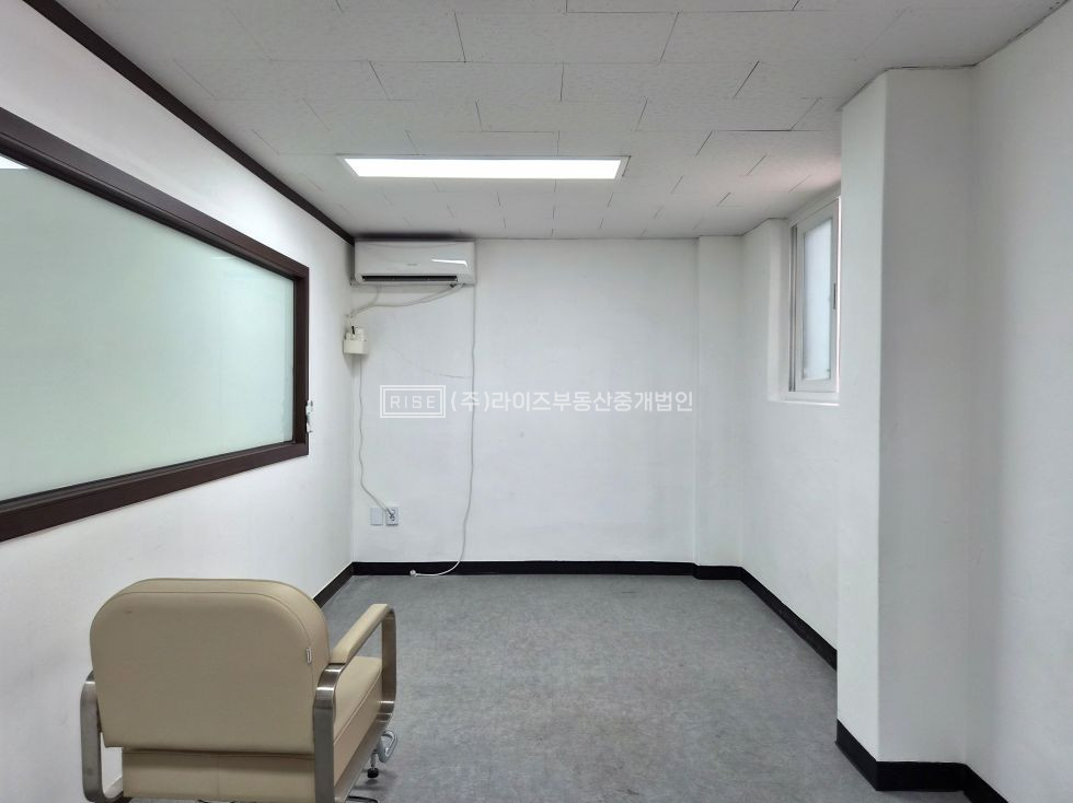 서울 마포구 서교동 RISE 가성비 끝판왕, 화이트톤 오피스 월세 매물번호 12432 사진 6