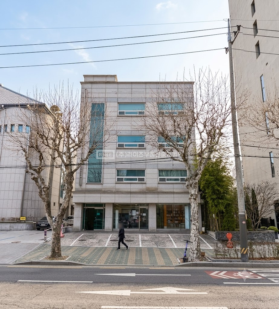 서울 마포구 서교동 홍대역세권 대로변 올근생 건물 매매 매물번호 13505 사진 1