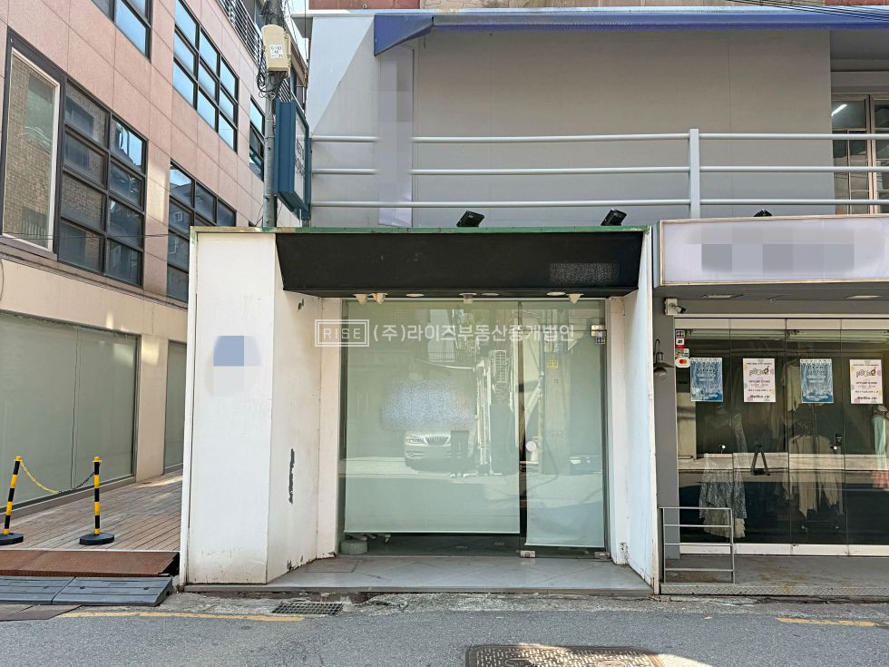 서울 마포구 서교동 RISE 감성 소비층 타겟하기 좋은 매력 있는 공간. 월세 매물번호 12728 사진 1