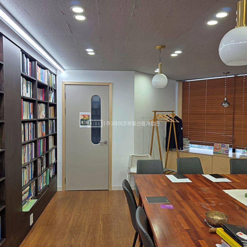 서울 마포구 상수동 RiSE 시설비 X, 상수역 도보30초, 에어컨 싱크대 룸 창고 완비 월세 매물번호 13527 사진 15