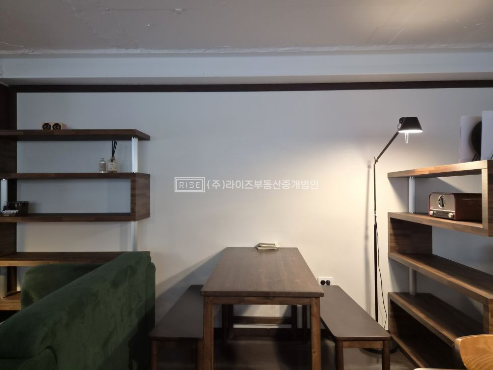 서울 마포구 서교동 RiSE 체류와 분위기, 브랜드 감성을 함께 완성할 수 있는 공간 월세 매물번호 13165 사진 4