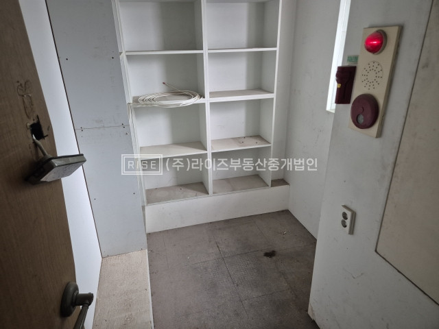 서울 마포구 서교동 홍대 레드로드 라인 구조좋은 무권리 상가 월세 매물번호 11124 사진 8