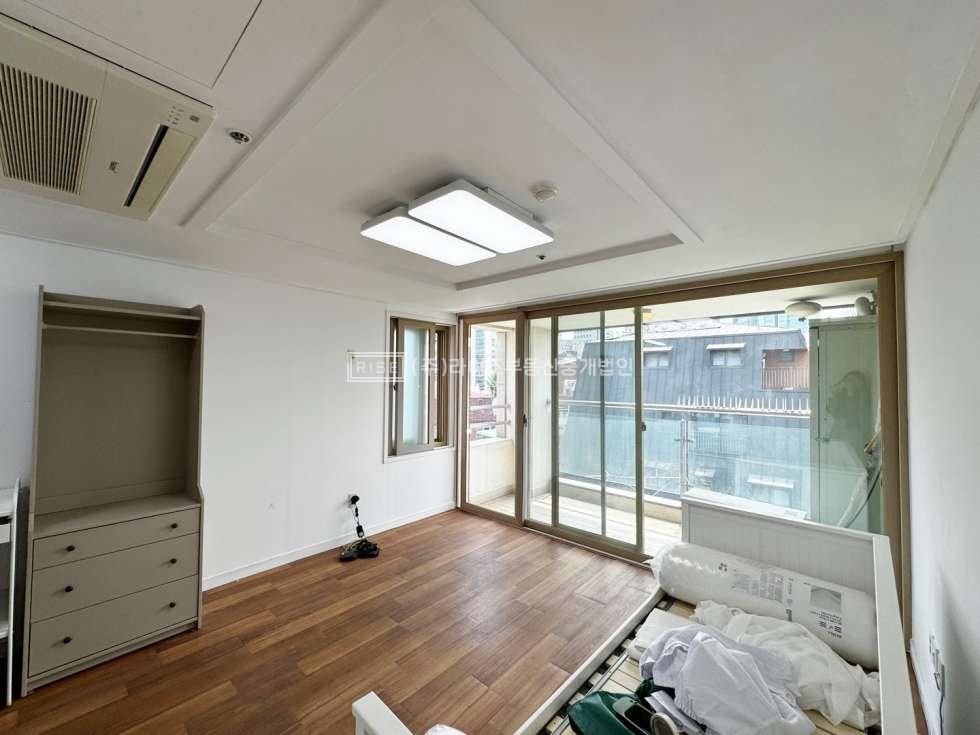 서울 마포구 서교동 RISE 합정역 역세권 주택형 소형사무실 월세 매물번호 10747 사진 3