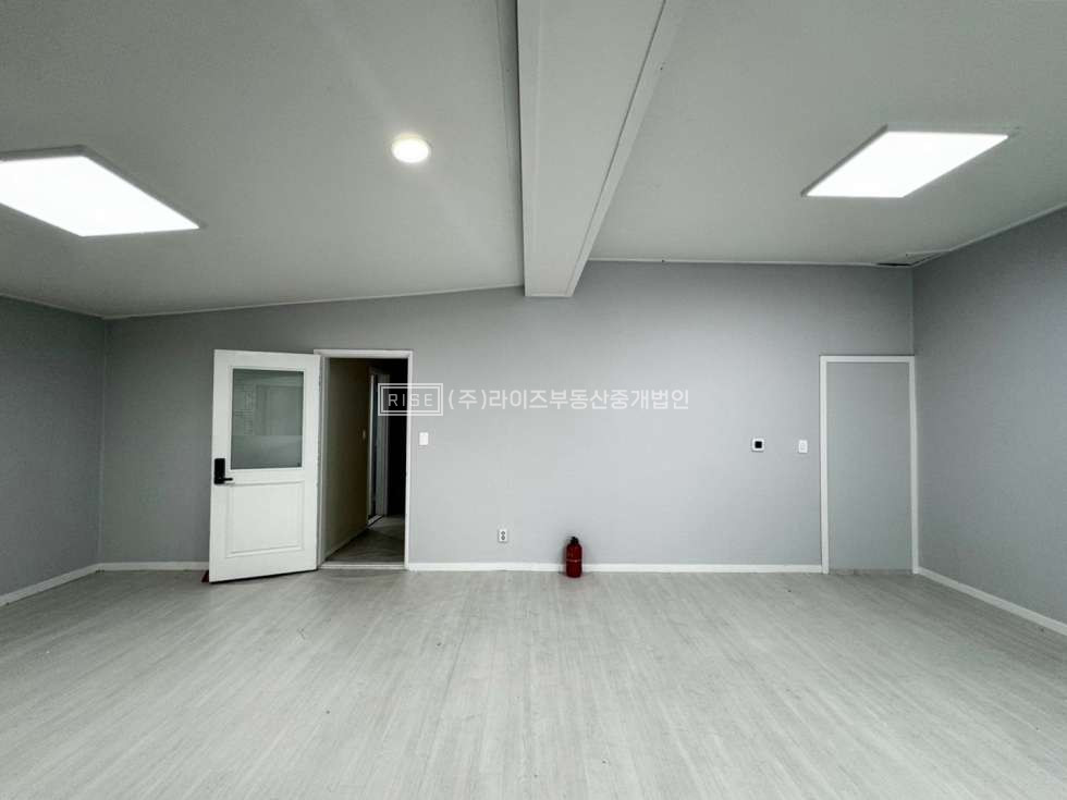 서울 마포구 서교동 RISE 합정역 수목이 어우러진 주택형 사무실 월세 매물번호 10754 사진 13