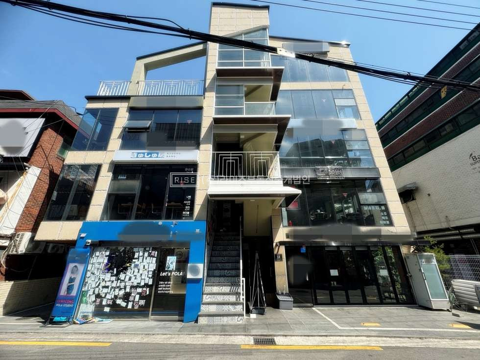 서울 마포구 서교동 합정역 도보 5분 역세권 먹자골목 메인거리 상가 월세 매물번호 10808 사진 1