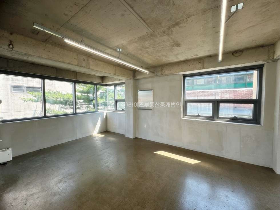 서울 마포구 서교동 합정역 도보 5분 역세권 먹자골목 메인거리 상가 월세 매물번호 10808 사진 5