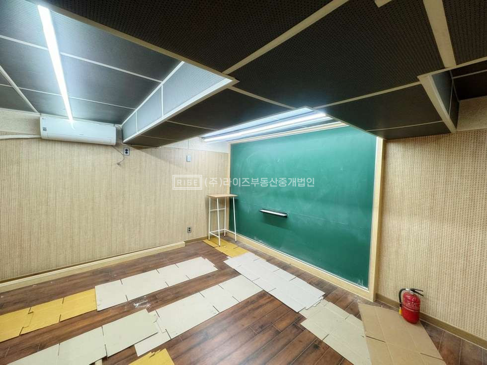 서울 마포구 서교동 합정역 도보 5분 솔내길 라인 상가 월세 매물번호 10839 사진 4