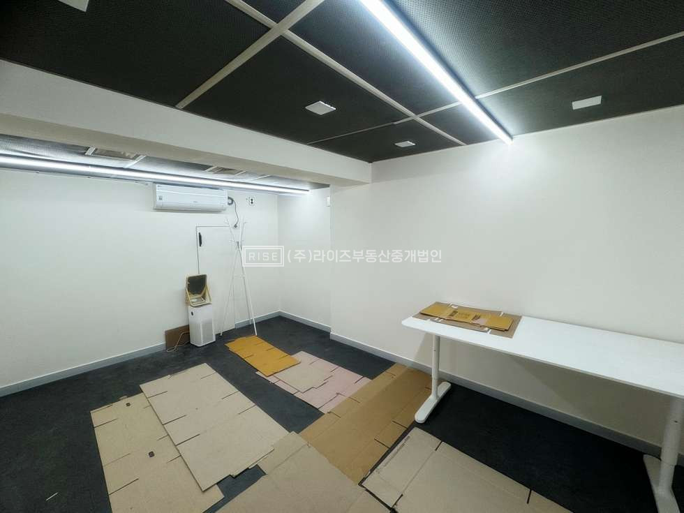 서울 마포구 서교동 합정역 도보 5분 솔내길 라인 상가 월세 매물번호 10839 사진 5