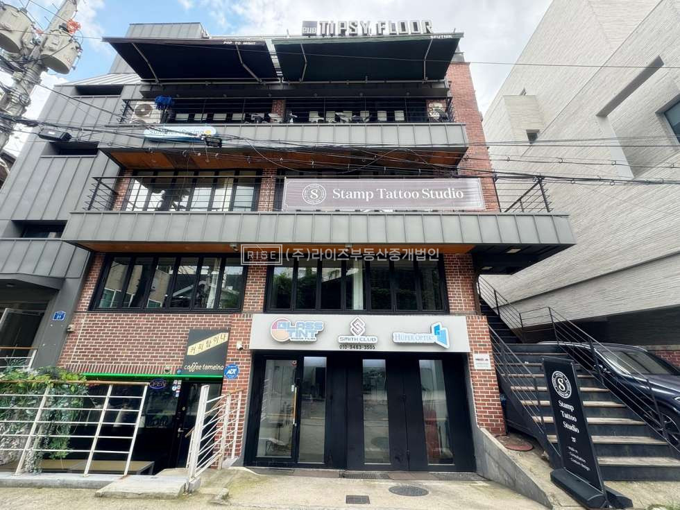 서울 마포구 서교동 홍대 젠틀몬스터 인근 이면도로 1층 상가 월세 매물번호 10887 사진 1