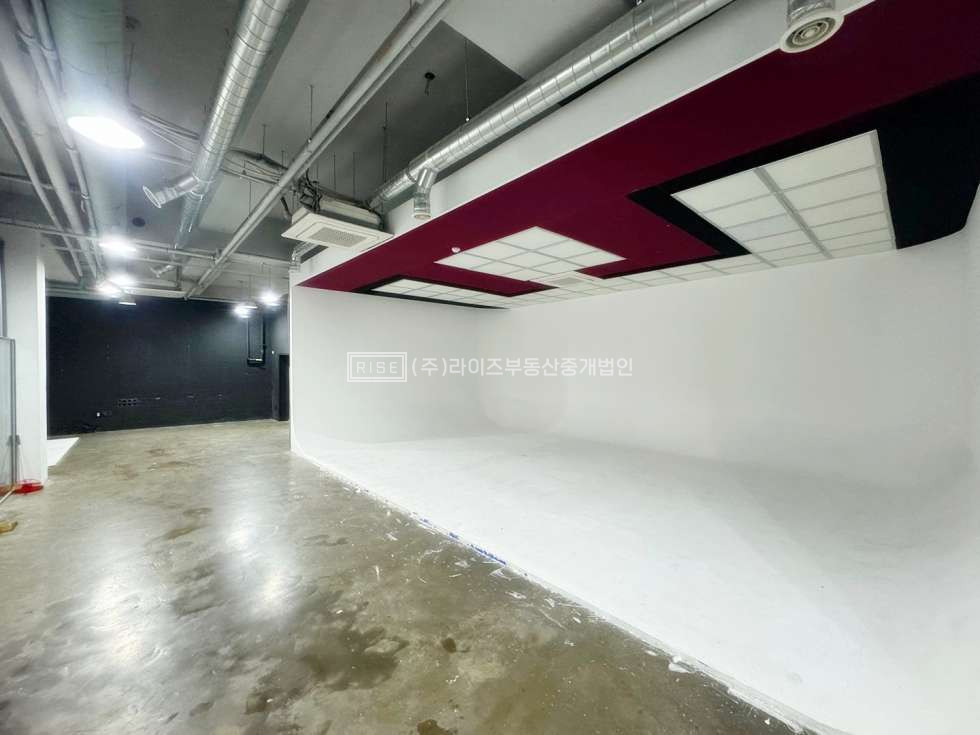 서울 마포구 서교동 홍대입구역 합정역 더블 역세권 사무실 월세 매물번호 10930 사진 2