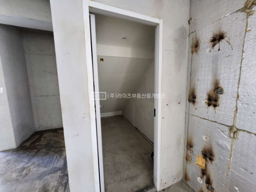 서울 마포구 연남동 연남동 미로길 노출 좋은 1층상가 월세 매물번호 10986 사진 2