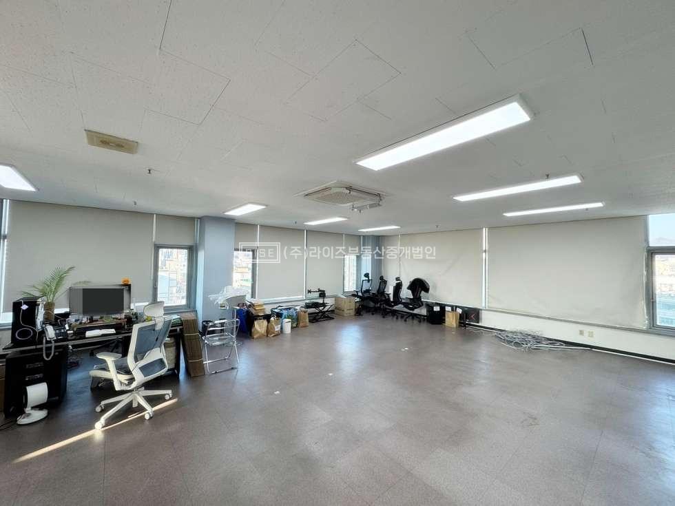 서울 마포구 망원동 망원역 초역세권 대로변 구조좋고 층고높은 사무실 월세 매물번호 11148 사진 3