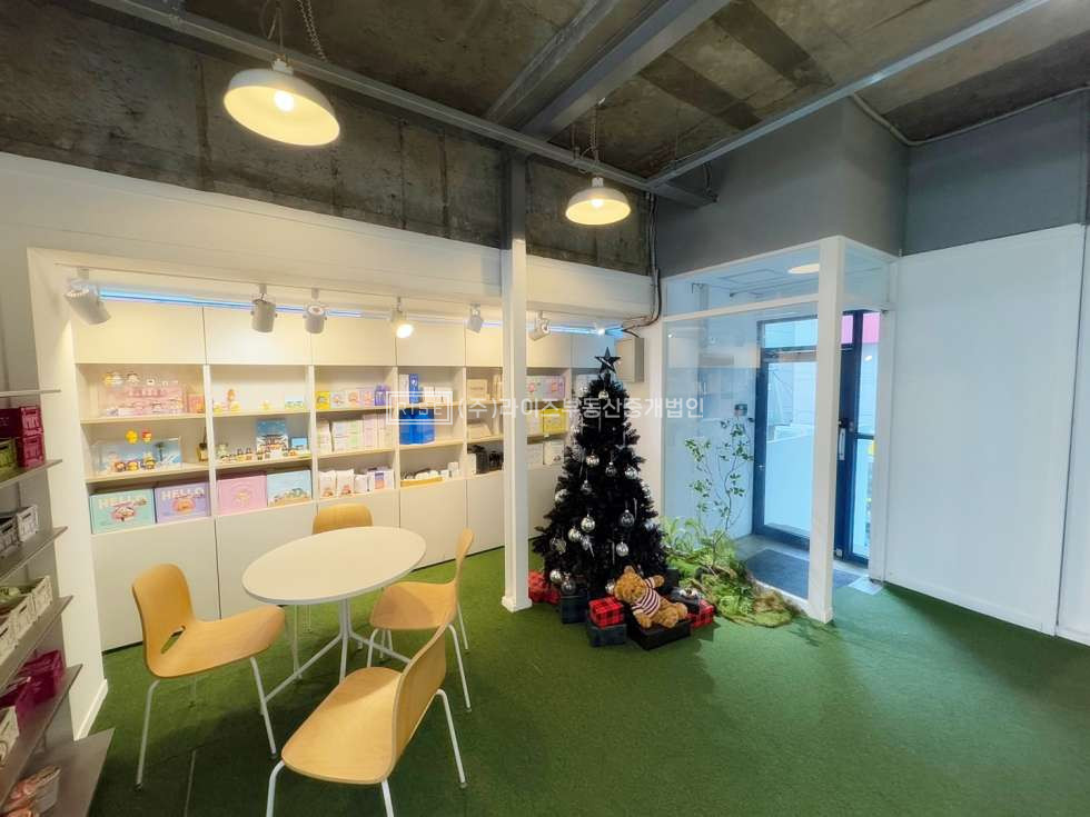 서울 마포구 합정동 합정역 초역세권 주차좋고 내부 깔끔한 통임대 사무실 월세 매물번호 11155 사진 3