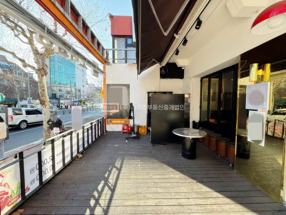 서울 마포구 상수동 상수역 초역세권 대로변 테라스 큰 1층 상가 월세 매물번호 11217 사진 7