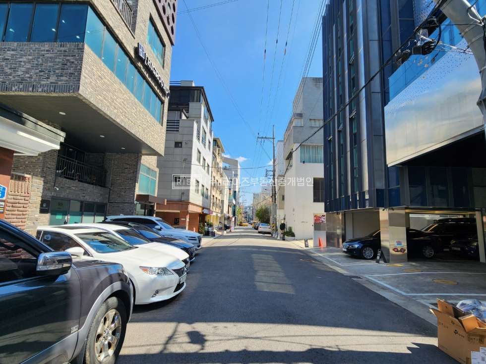 서울 마포구 서교동 디자인 깔끔하고 세련된 수익형 올근생건물 매매 매물번호 11301 사진 5