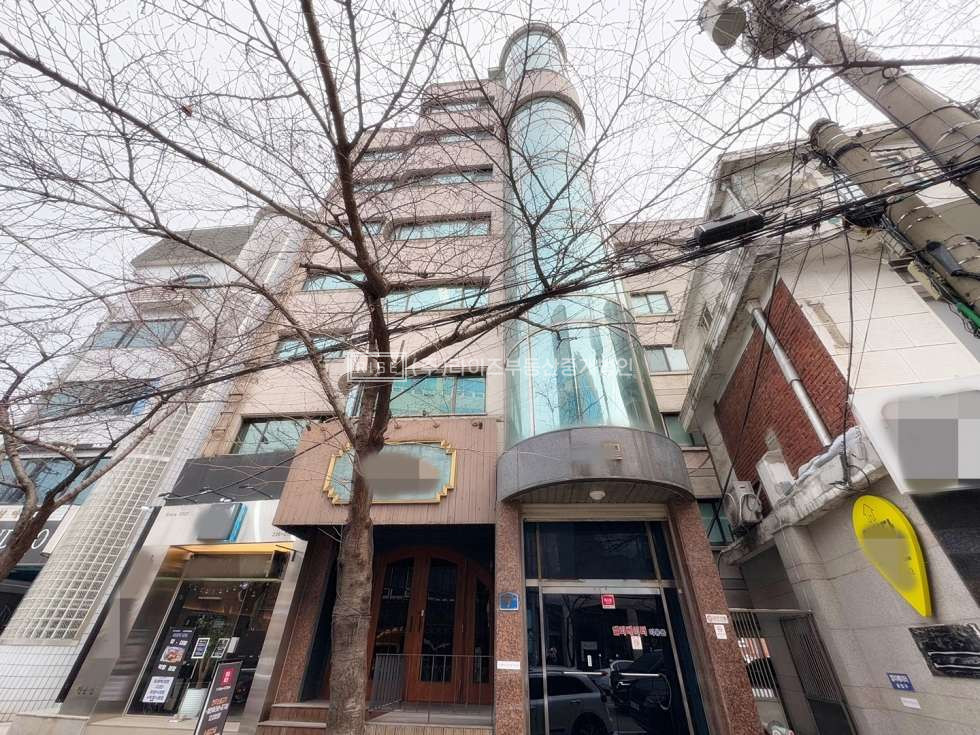서울 마포구 합정동 합정역 상수역 더블역세권 내부 인테리어 좋은 가성비 사무실 월세 매물번호 11180 사진 2