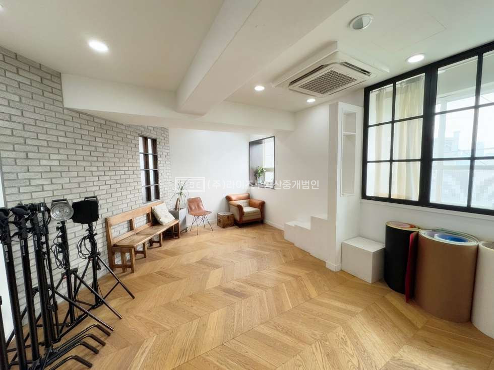 서울 마포구 합정동 합정역 상수역 더블역세권 내부 인테리어 좋은 가성비 사무실 월세 매물번호 11180 사진 7