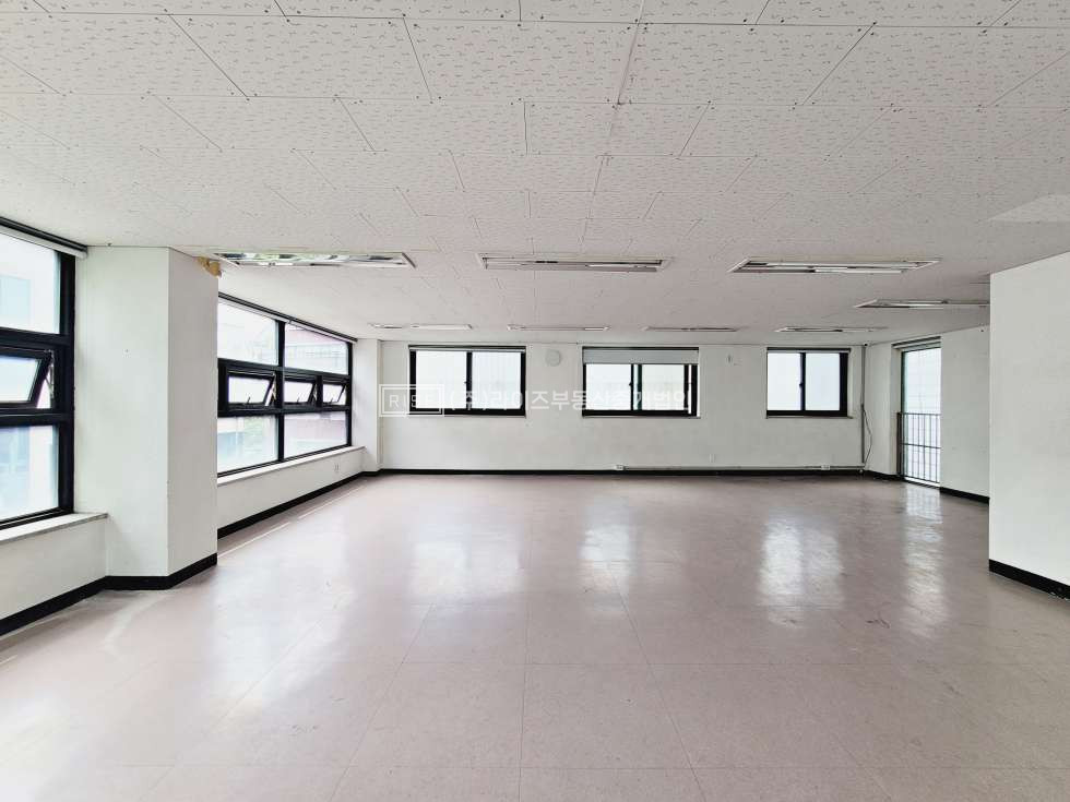 서울 마포구 합정동 <임대> [상수] 전용24 자주식주차 관리소장님상주 반듯한구조 월세 매물번호 11480 사진 8