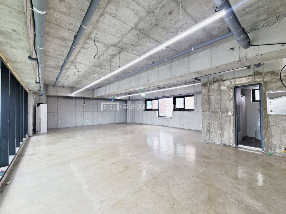 서울 마포구 신수동 <임대> [대흥] 경의선숲길 전용32 주차가능 깔끔한사무실 월세 매물번호 11487 사진 7