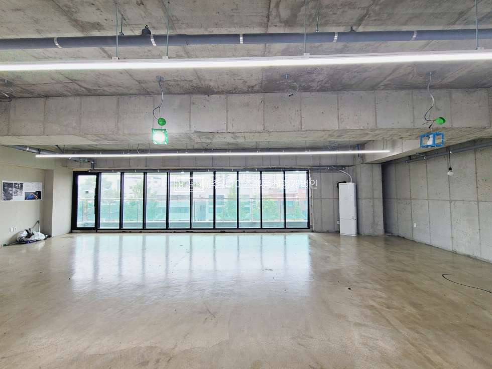 서울 마포구 신수동 <임대> [대흥] 경의선숲길 전용32 주차가능 깔끔한사무실 월세 매물번호 11487 사진 11