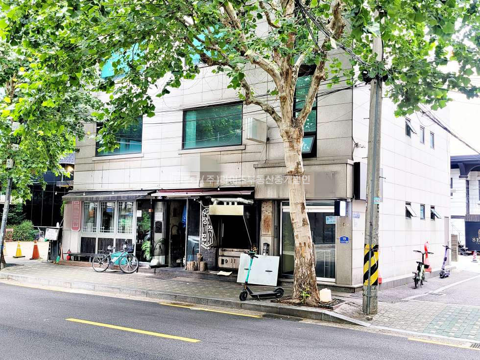 서울 마포구 연남동 <임대> [홍대] 포레스트뷰 중형사무실 주차자주식 철거가능 월세 매물번호 11399 사진 7