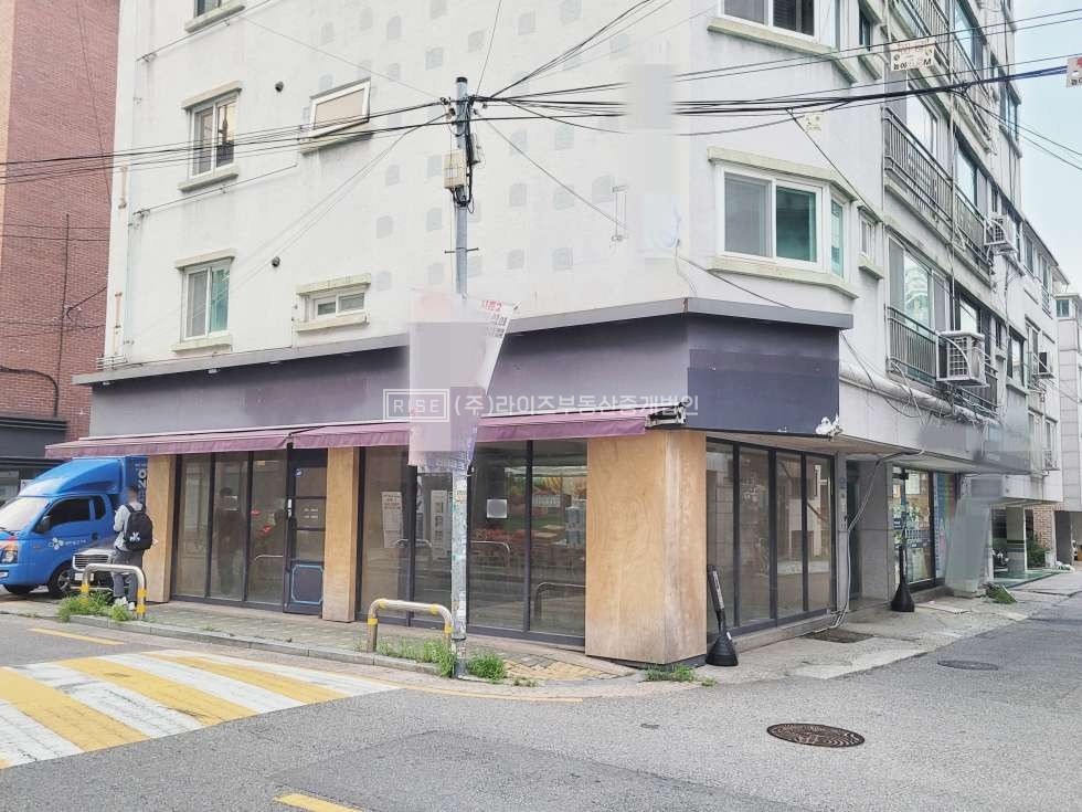 서울 마포구 망원동 [임대] <망원> 동교초 인근 노출 좋은 15p 1층 상가 월세 매물번호 11581 사진 2