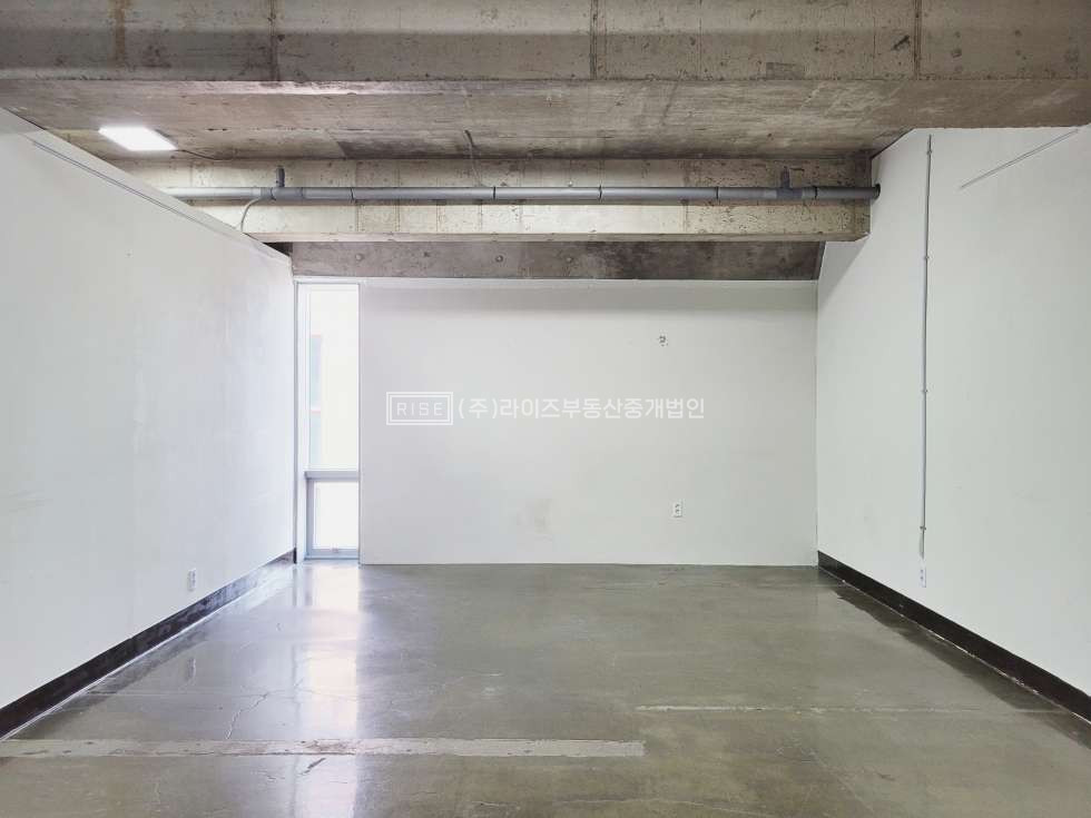 서울 마포구 서교동 <임대> 홍대 전용44 메인골목 접근성좋은 사무실 월세 매물번호 11614 사진 18