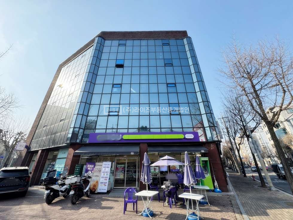 서울 마포구 서교동 합정역 망원역 더블역세권 대로변 구조좋은 가성비 사무실 월세 매물번호 11214 사진 1