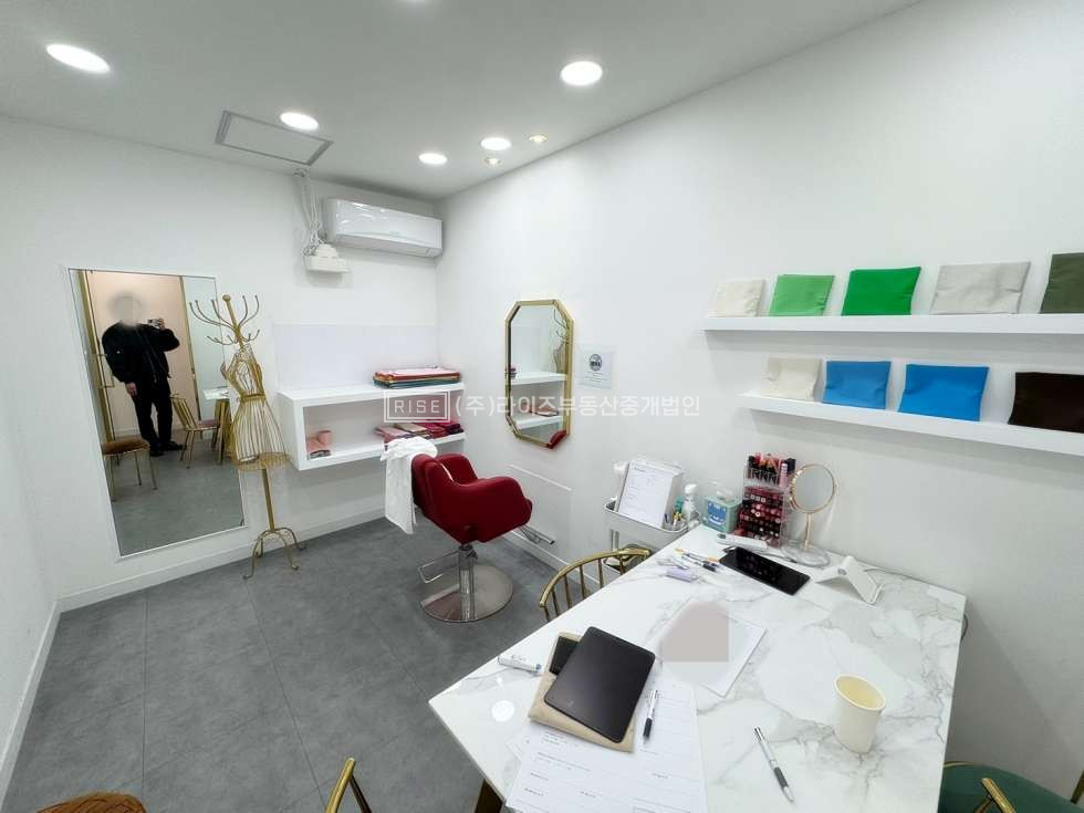 서울 마포구 동교동 홍대입구역 초역세권 구조좋고 내부 깔끔한 사무실 월세 매물번호 11132 사진 6