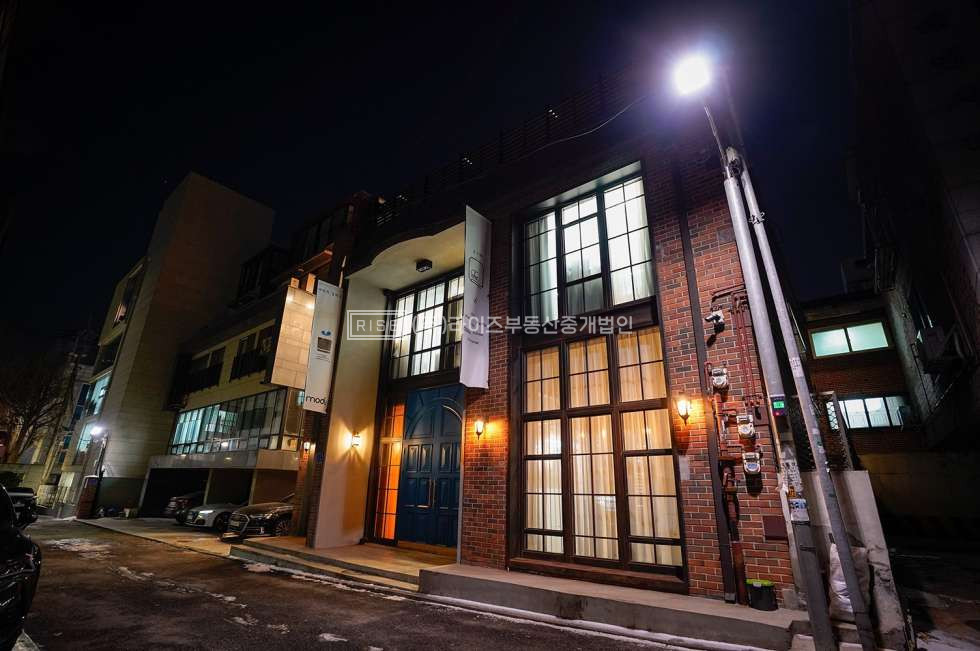 서울 마포구 합정동 합정역세권 디자인 예쁜 사옥형 건물 매매 매물번호 11601 사진 1