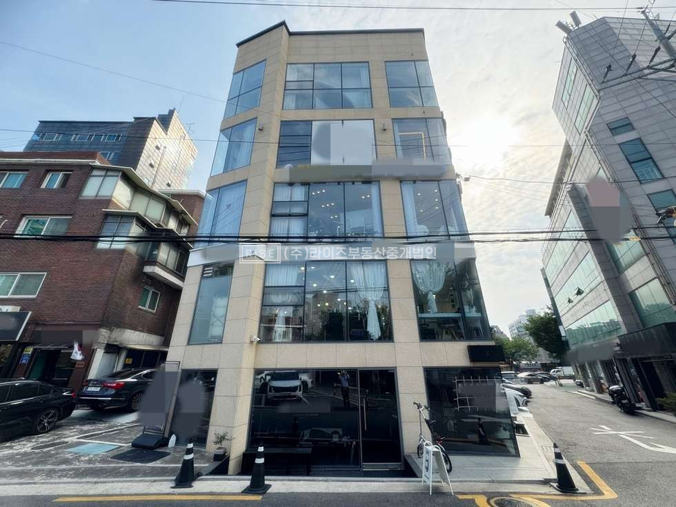 서울 마포구 서교동 망원역 도보 1분 초역세권 상가 월세 매물번호 10813 사진 2