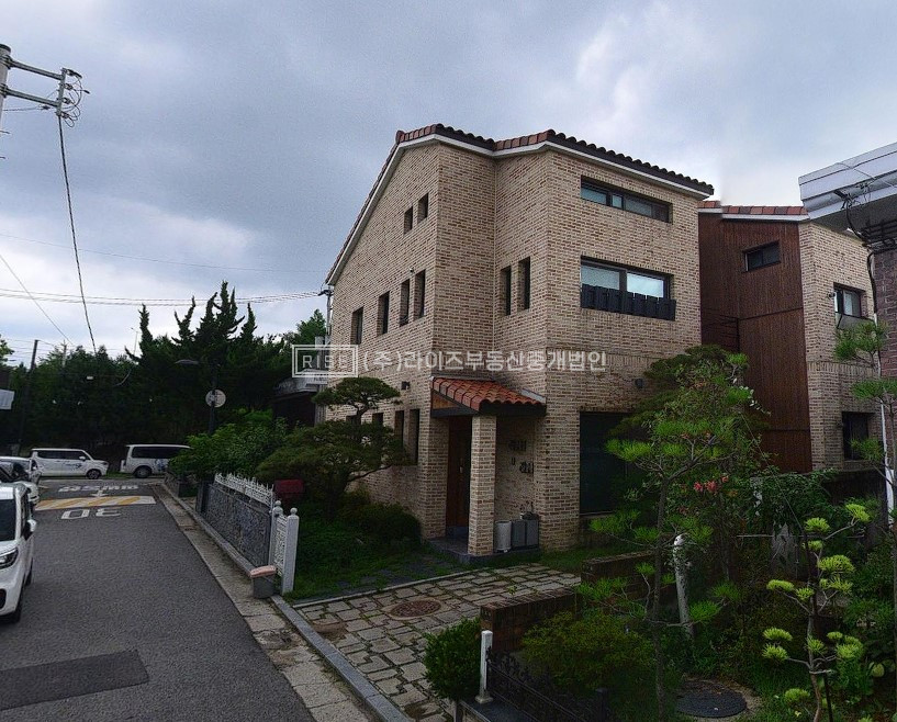 서울 강동구 암사동 암사역인근 도심속의 전원주택(교통,도로,환경 편익) 매매 매물번호 11849 사진 1