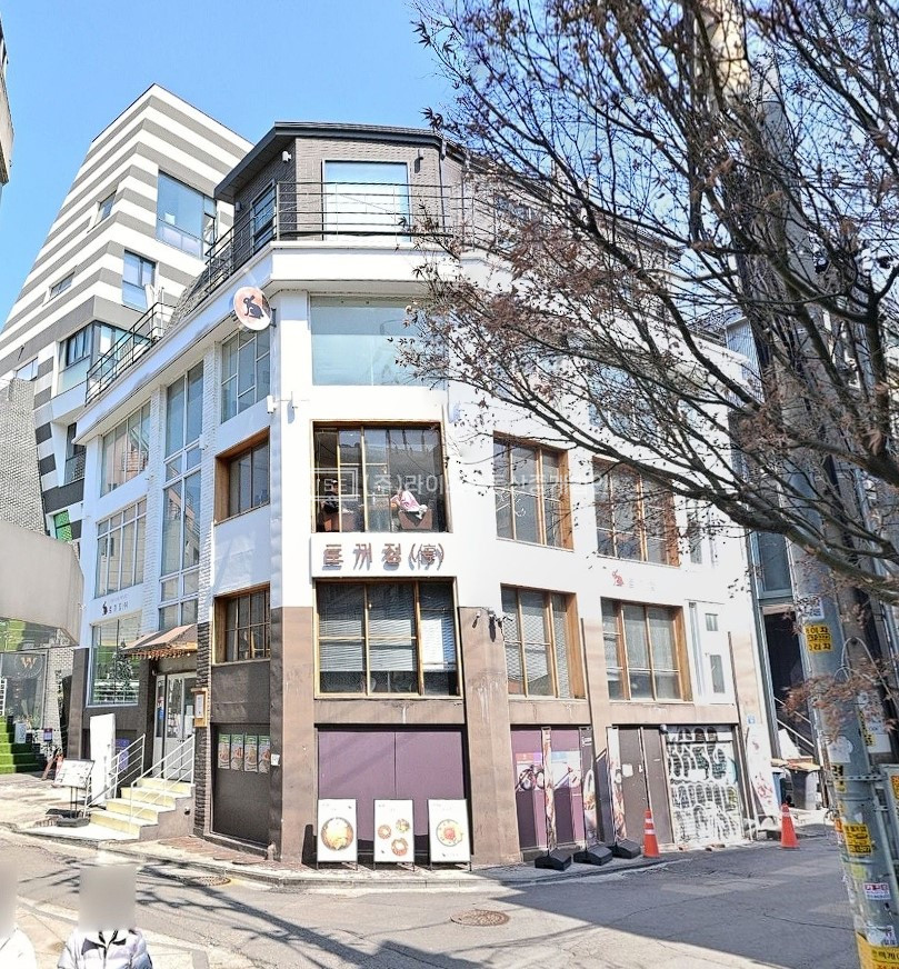 서울 마포구 서교동 홍대 레드로드 메인상권 수익중인 건물 매매 매물번호 11783 사진 1