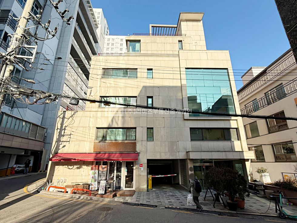 서울 마포구 서교동 RISE 1F_ 분위기 돋는 따뜻한 우드톤 공간 월세 매물번호 12176 사진 14