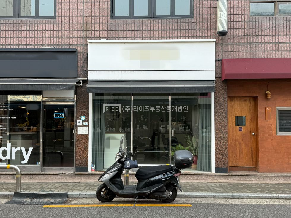 서울 마포구 망원동 RISE 브랜드무드 노출하기 좋은 망리단길 공간 월세 매물번호 12277 사진 1