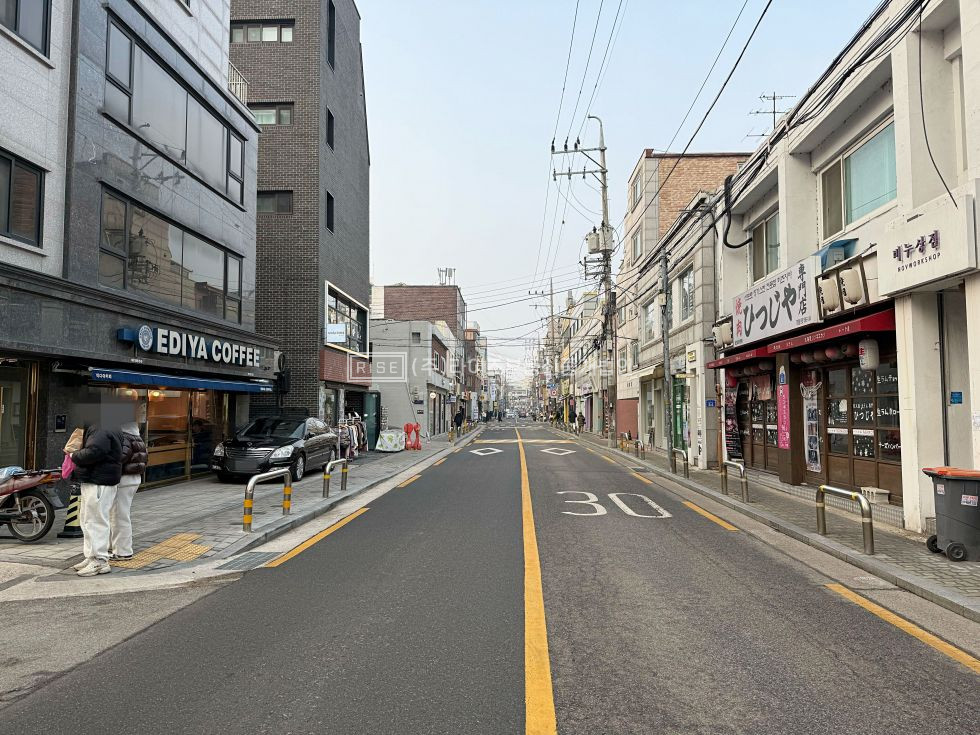 서울 마포구 망원동 RISE 브랜드무드 노출하기 좋은 망리단길 공간 월세 매물번호 12277 사진 3