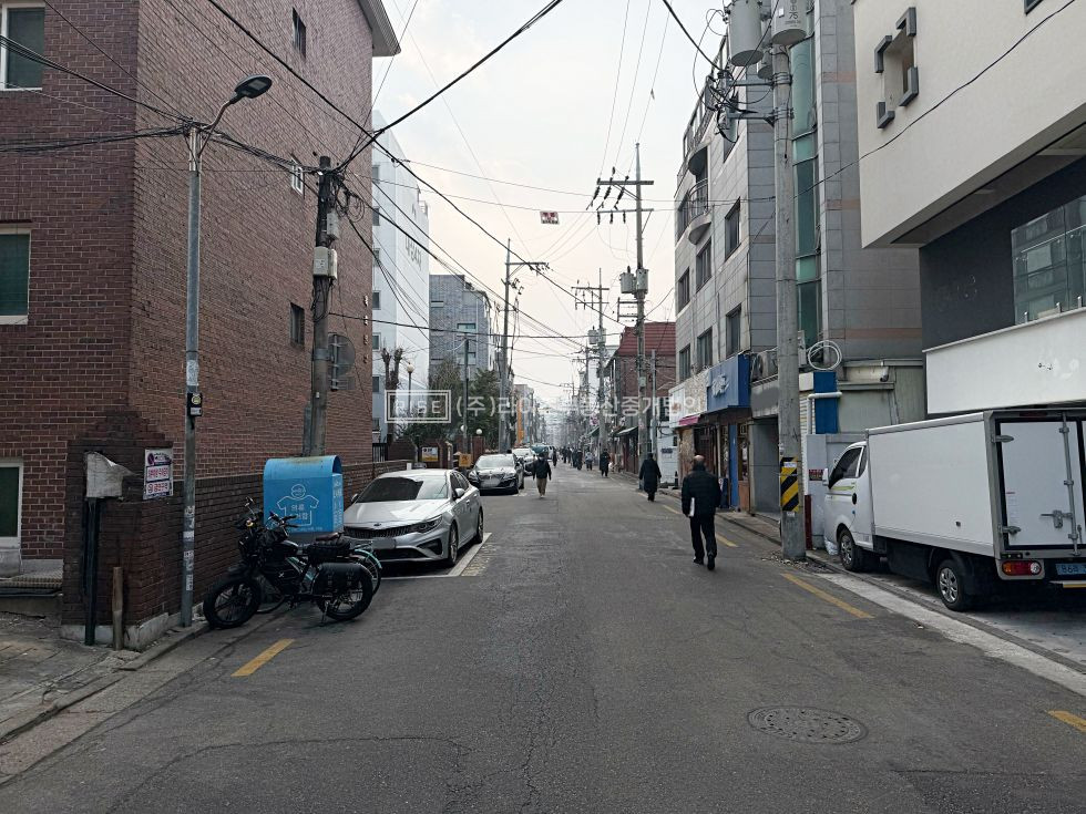 서울 마포구 망원동 RISE 지나가다 안 보고 못 지나가는 공간 월세 매물번호 12296 사진 6