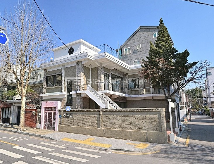 서울 마포구 연남동 연남카페거리 코너 올근생 주택형건물 매매 매물번호 11688 사진 1