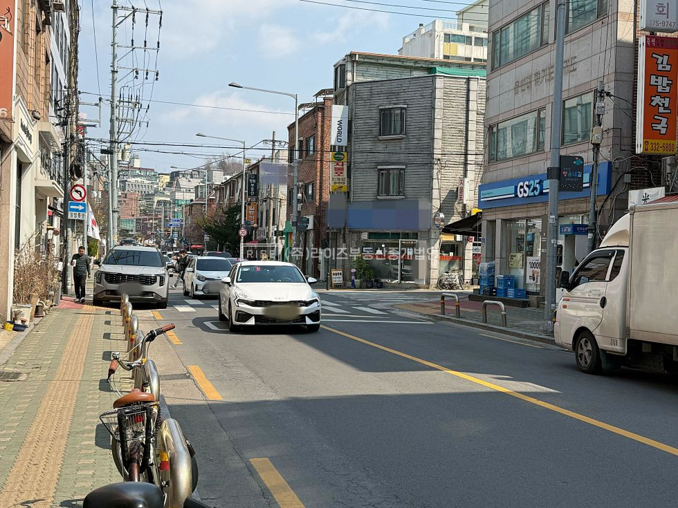 서울 마포구 망원동 RISE 브랜드 무드 노출 가능한 전면 통창 파사드 1F. 월세 매물번호 12637 사진 3