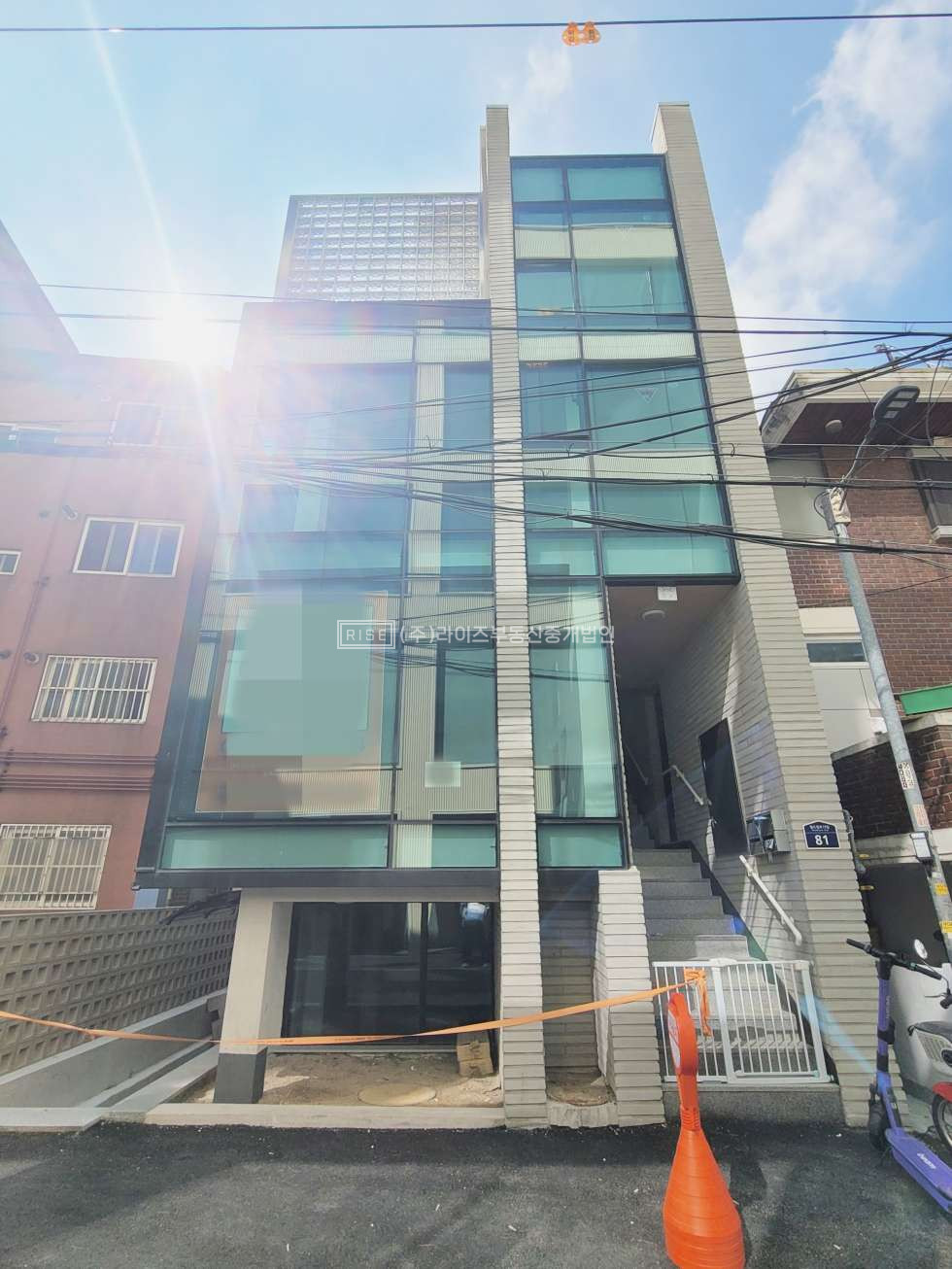 서울 마포구 망원동 [임대] <망원> 망리단길 신축 무권리 1층 상가 월세 매물번호 11582 사진 2
