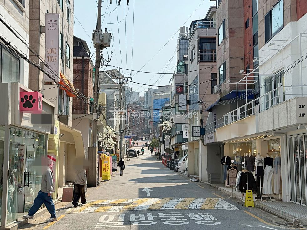 서울 마포구 서교동 RISE 코너 통유리. 브랜드를 전시하는 최적 공간. 월세 매물번호 12715 사진 18