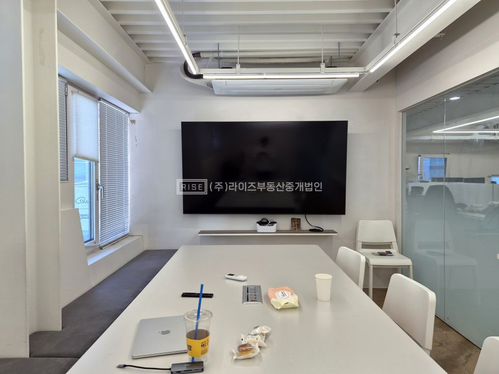 서울 마포구 서교동 RISE 서교동 인테리어 완비, 브랜드 오피스 월세 매물번호 12798 사진 9